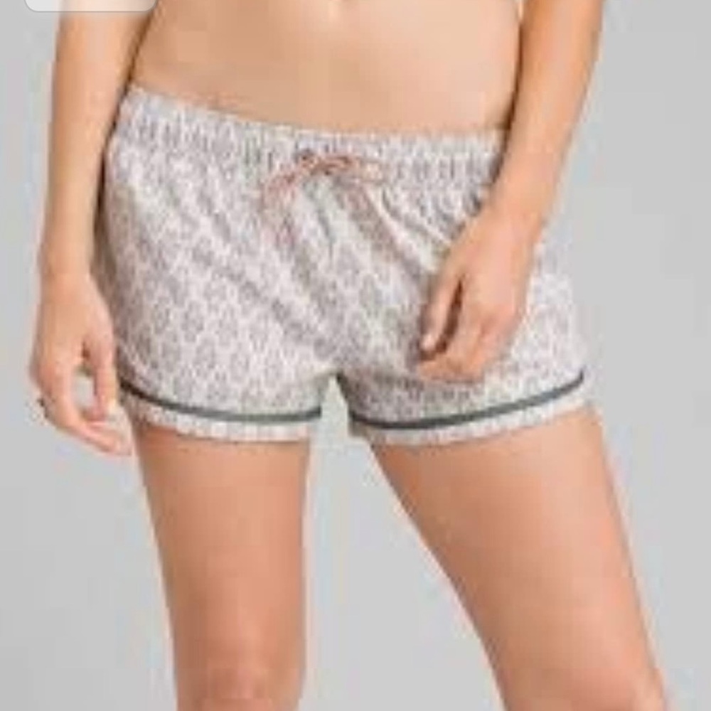 🏝Prana Mariya Shorts size Small